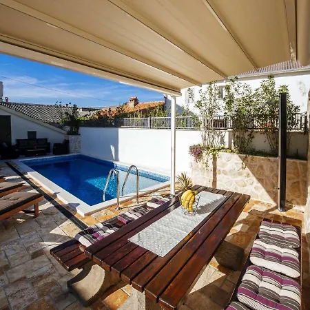 别墅 Dalmatian Villa Castello Coza With Pool